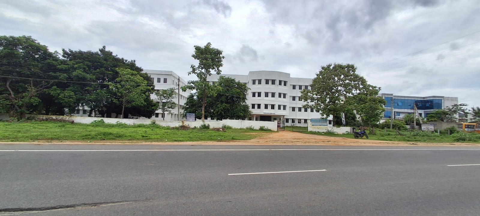 CAMPUS ENTRANCE