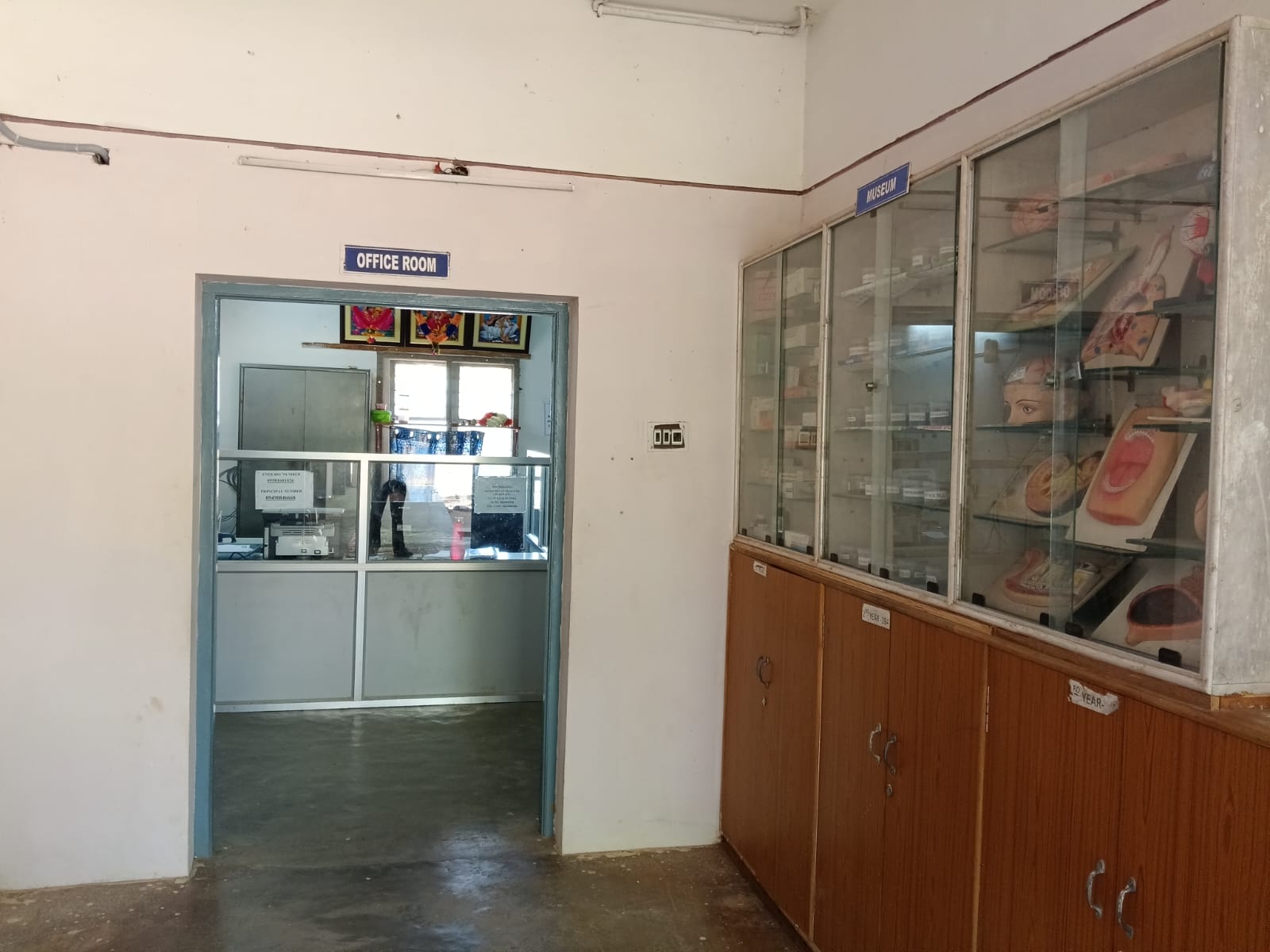 OFFICE ROOM